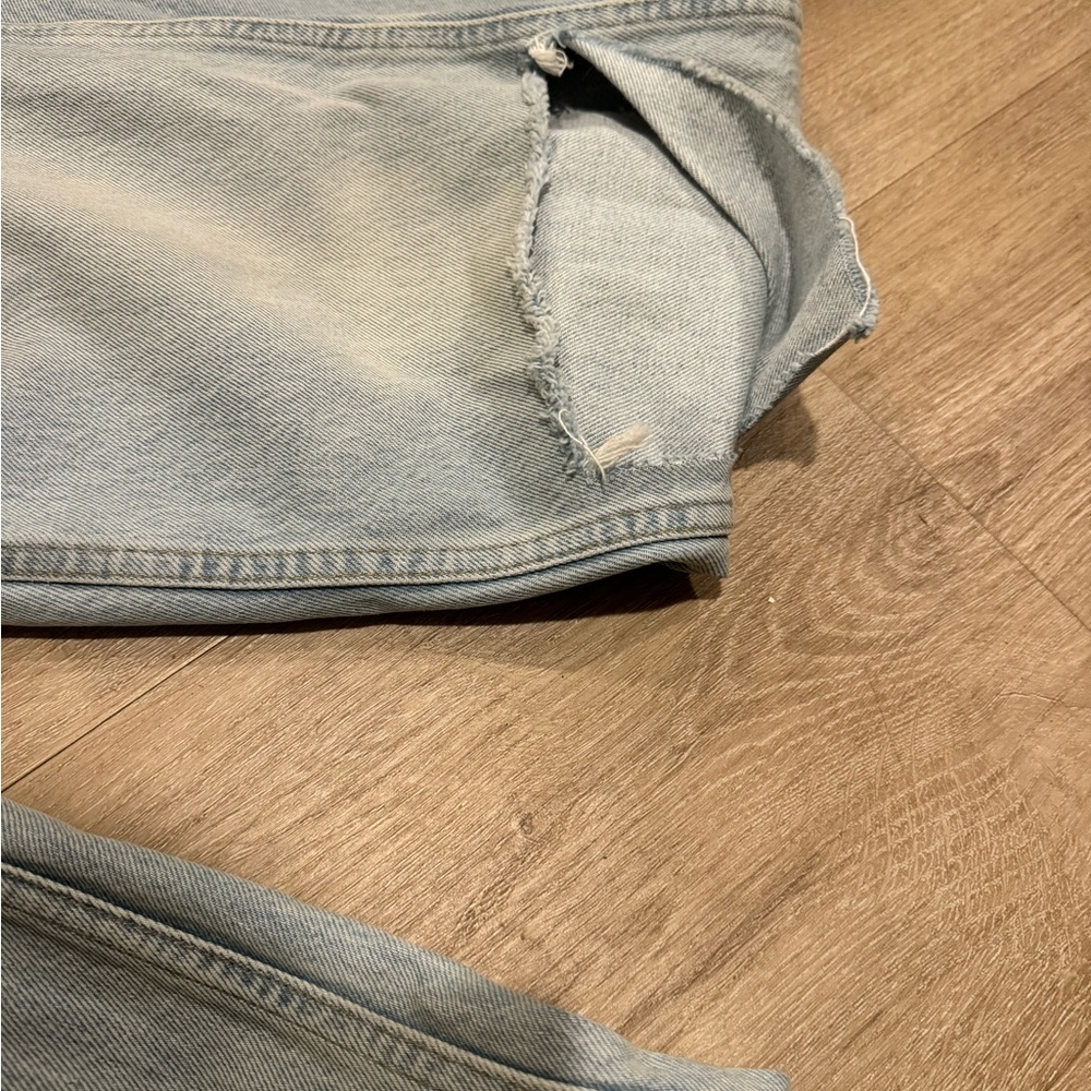 Re/Done Light Blue Distressed 90s high rise loose distressed Jeans - Picture 4 of 15